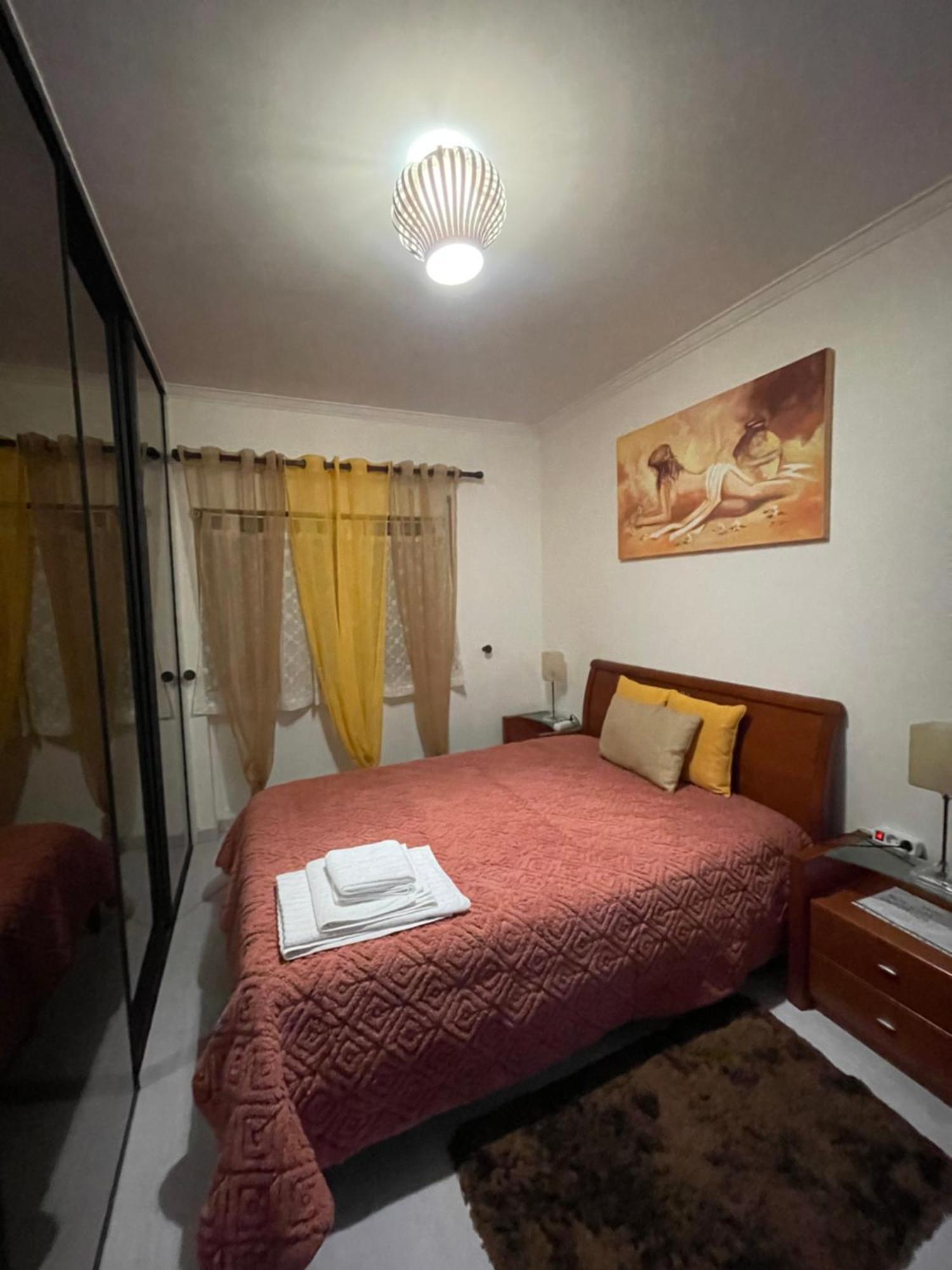 Quarto Suite Relaxante Almada Exteriér fotografie