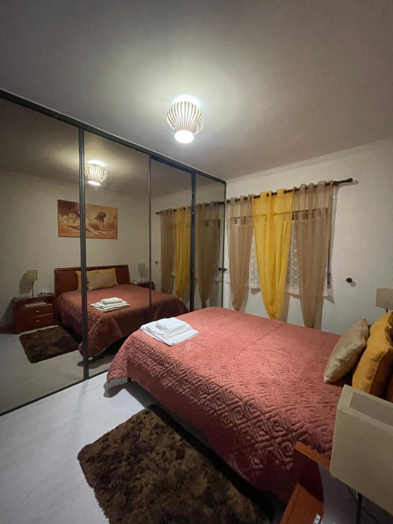 Quarto Suite Relaxante Almada Exteriér fotografie